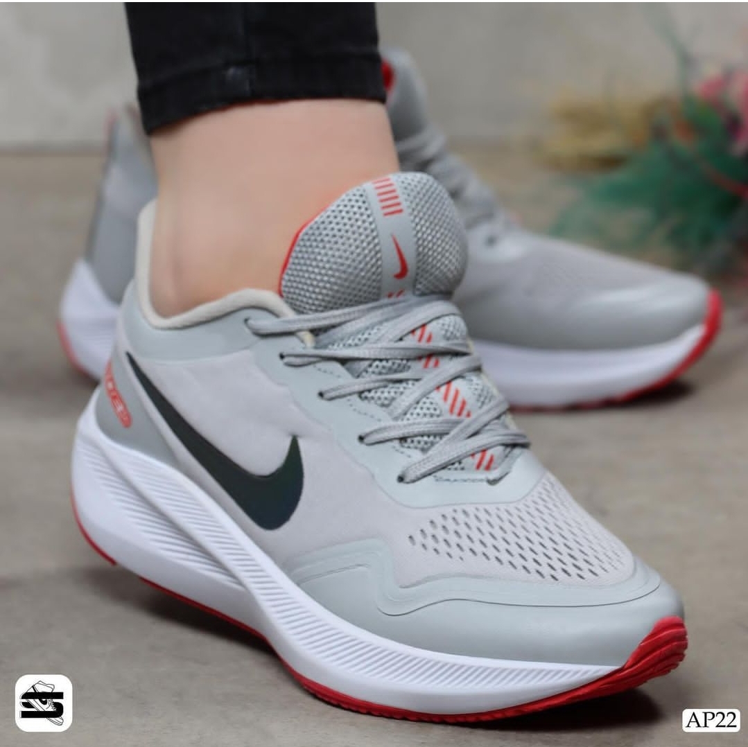 کتونی نایک رانینگ گاید تن رنگ طوسی قرمز حراج شد