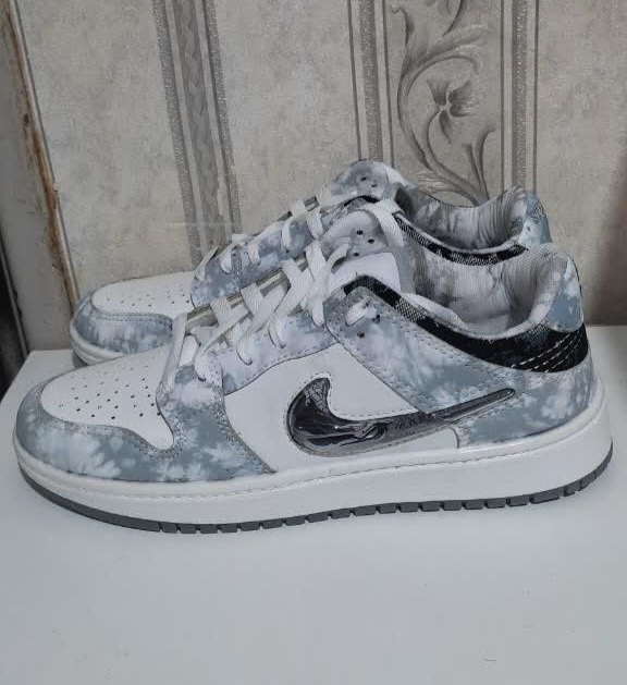 کتونی نایک دراگون سری ۲۰۲۴ رنگ خاص