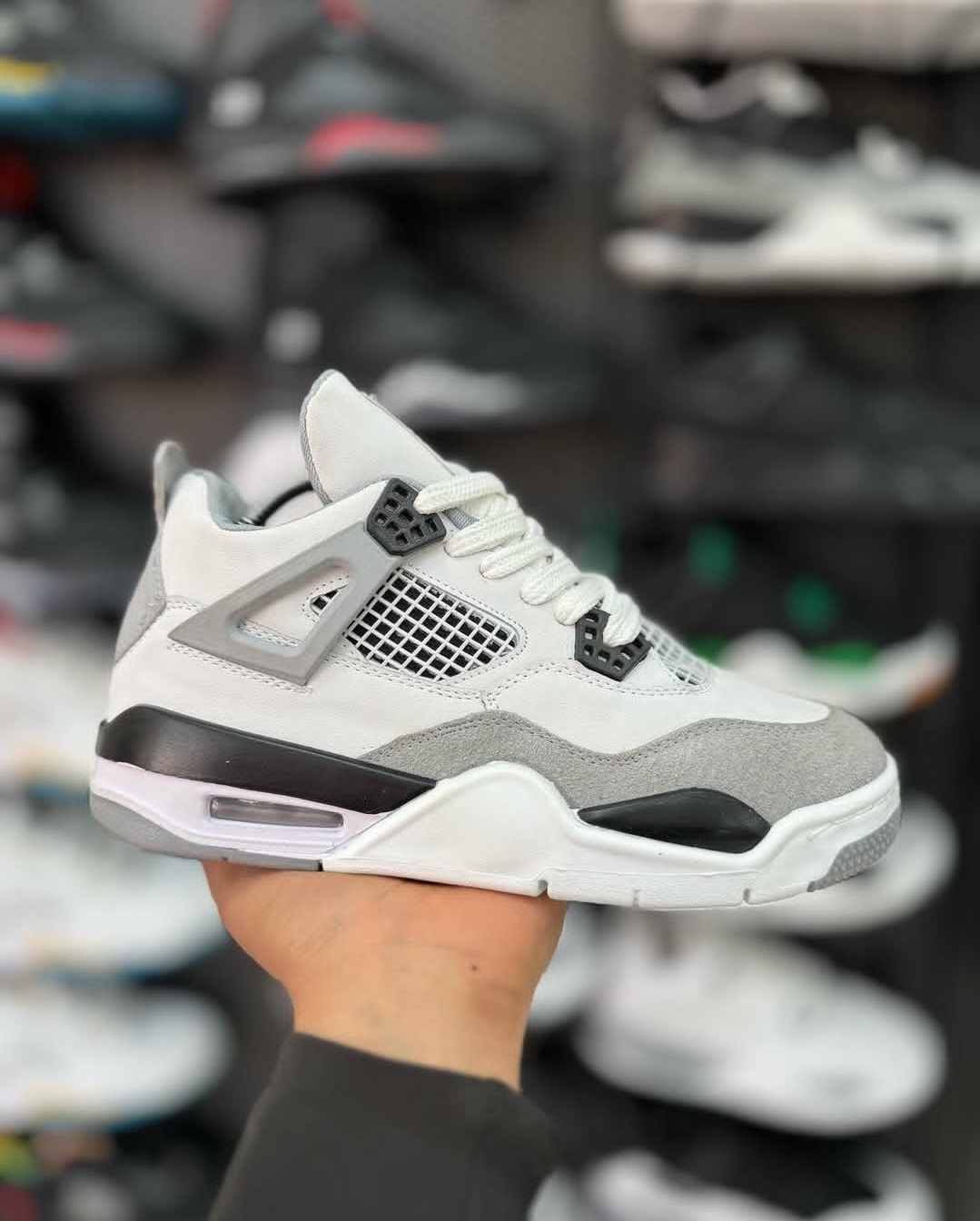 کتونی جردن فور سفید طوسی زنانه ترند jordan