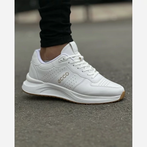 کتونی اکو مردانه آرام پا سفید کاراملی حراج زیر قیمت بازار