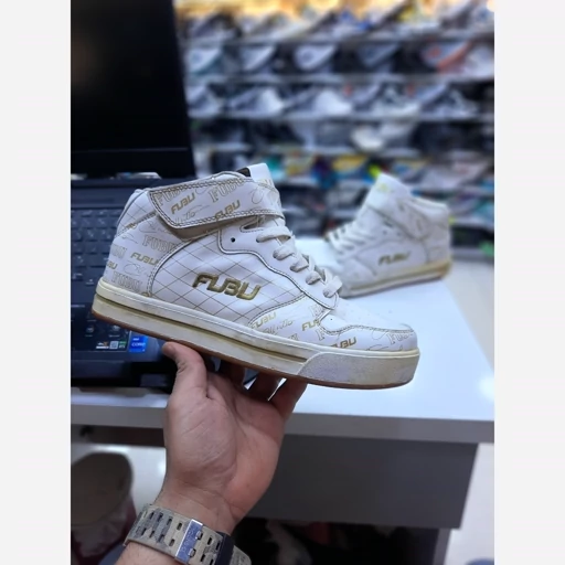 کتونی ساقدار فوبو خارجی تکسایز ۴۱ حراج fubo