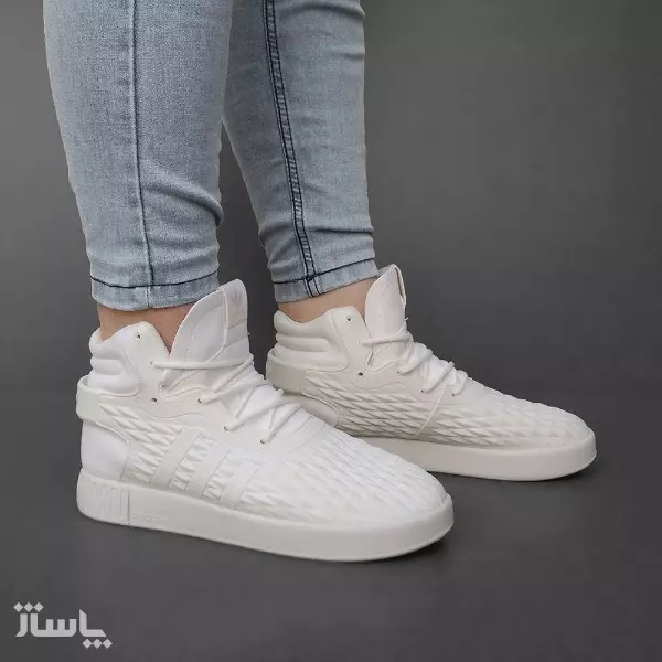 کتونی آدیداس ساقدار رنگ مشکی حراج ۲۹۸ هزار