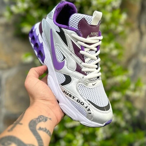 کتونی نایک مردانه تانکی رنگ سفید مشکی NIKE