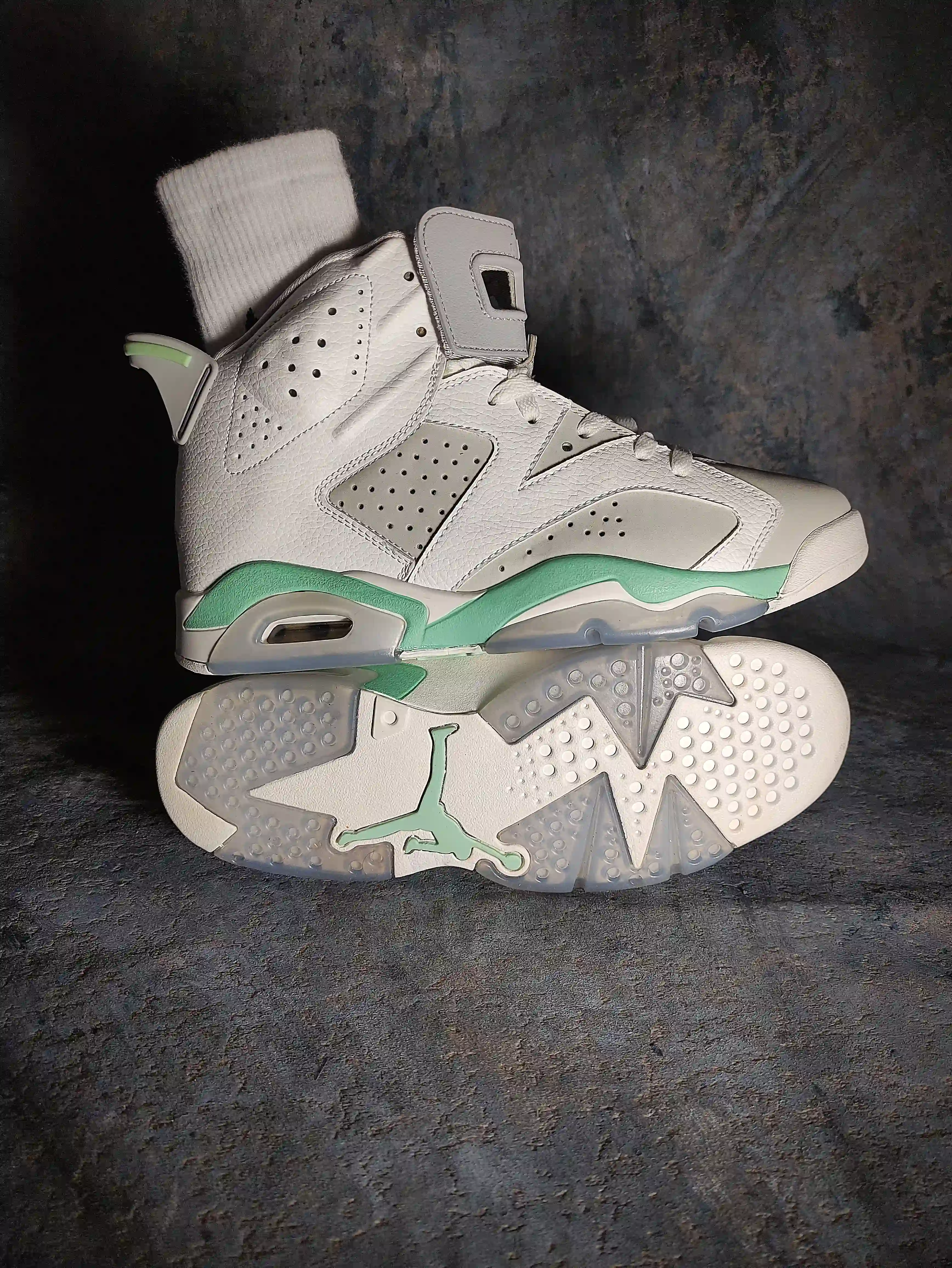 ایر جردن ۶ مینت فام ویتنام اصلی