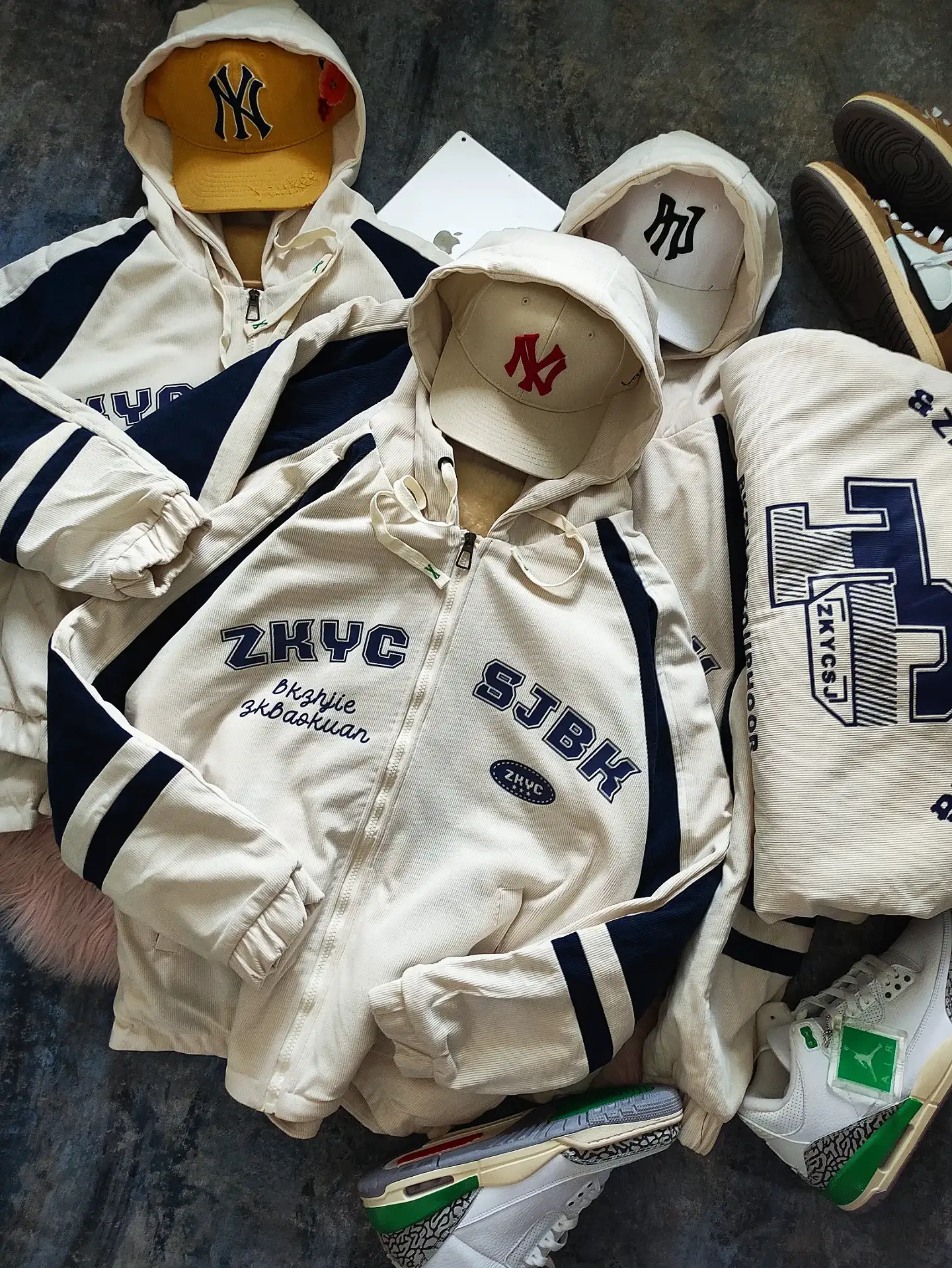 هودد جکت  hooded jacket