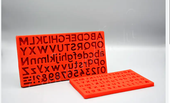 مولد حروف انگلیسی بزرگ