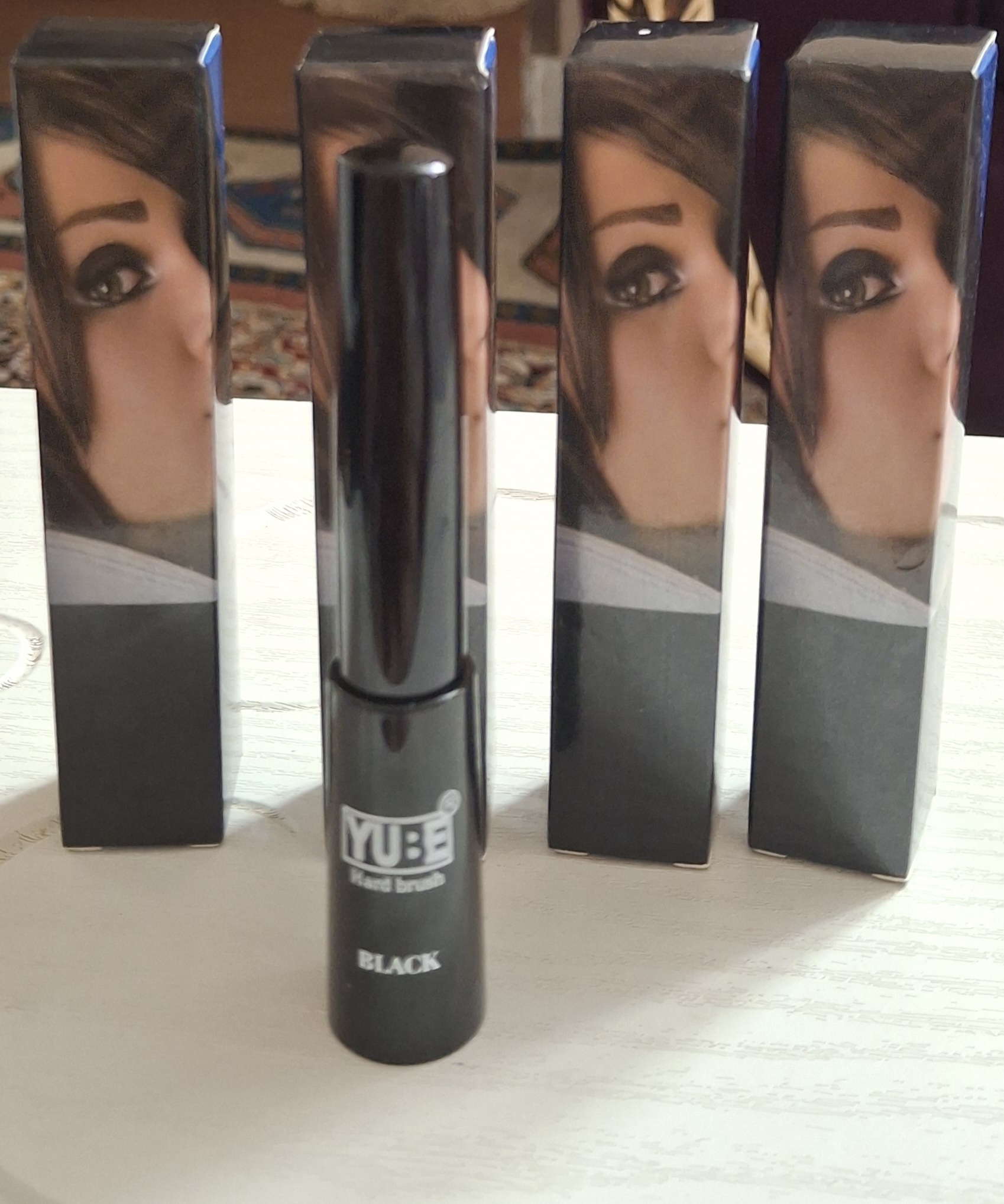 خط چشم ماژیکی