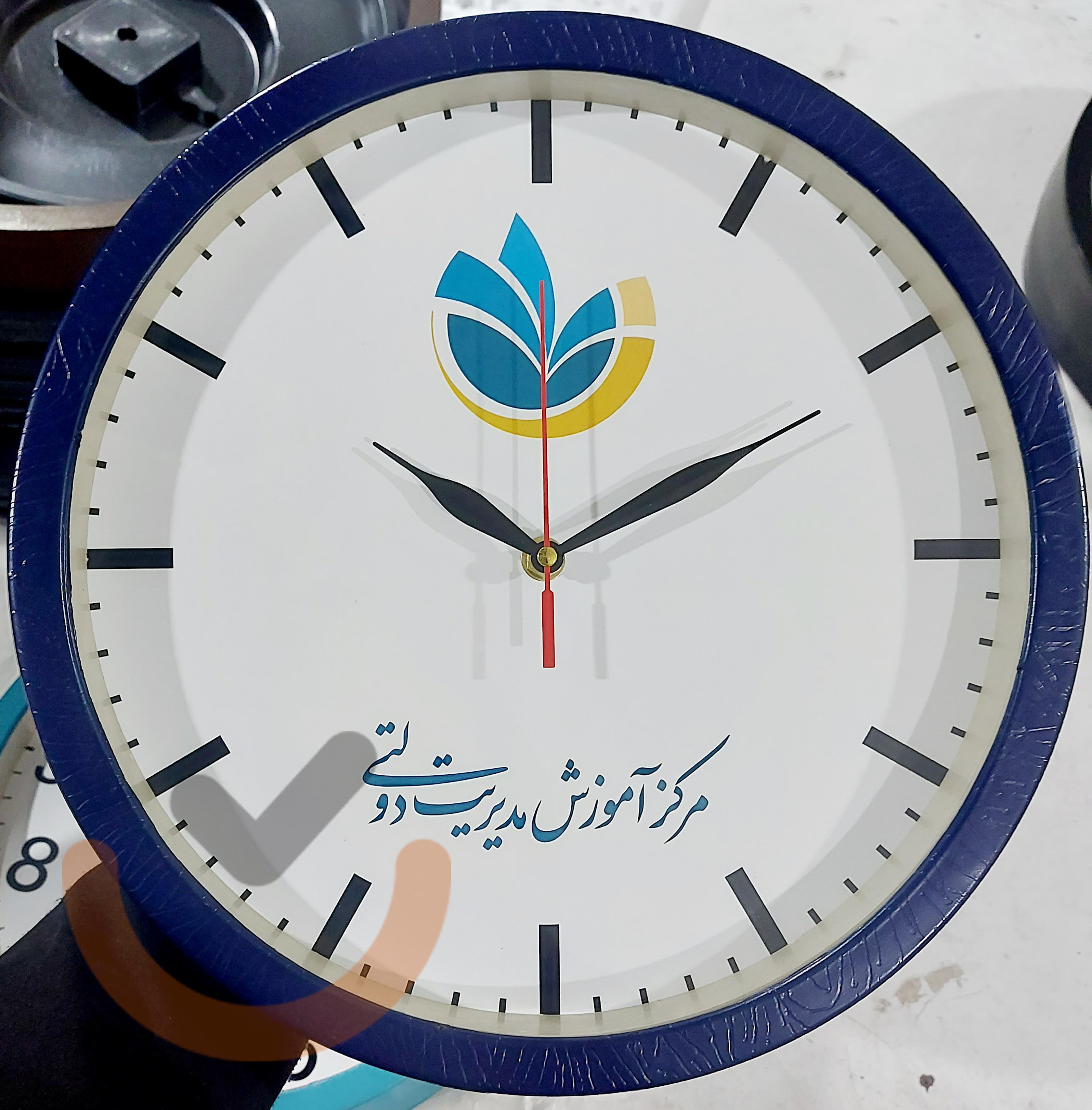 ساعت دیواری تبلیغاتی ارزان و با کیفیت