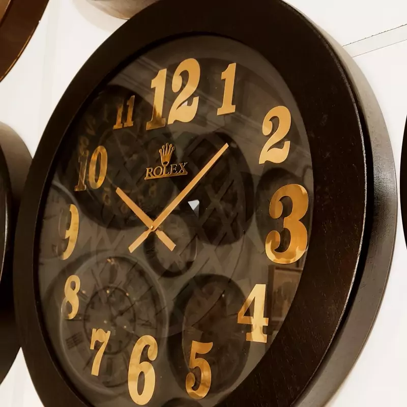 ساعت دیواری چوبی کد 111