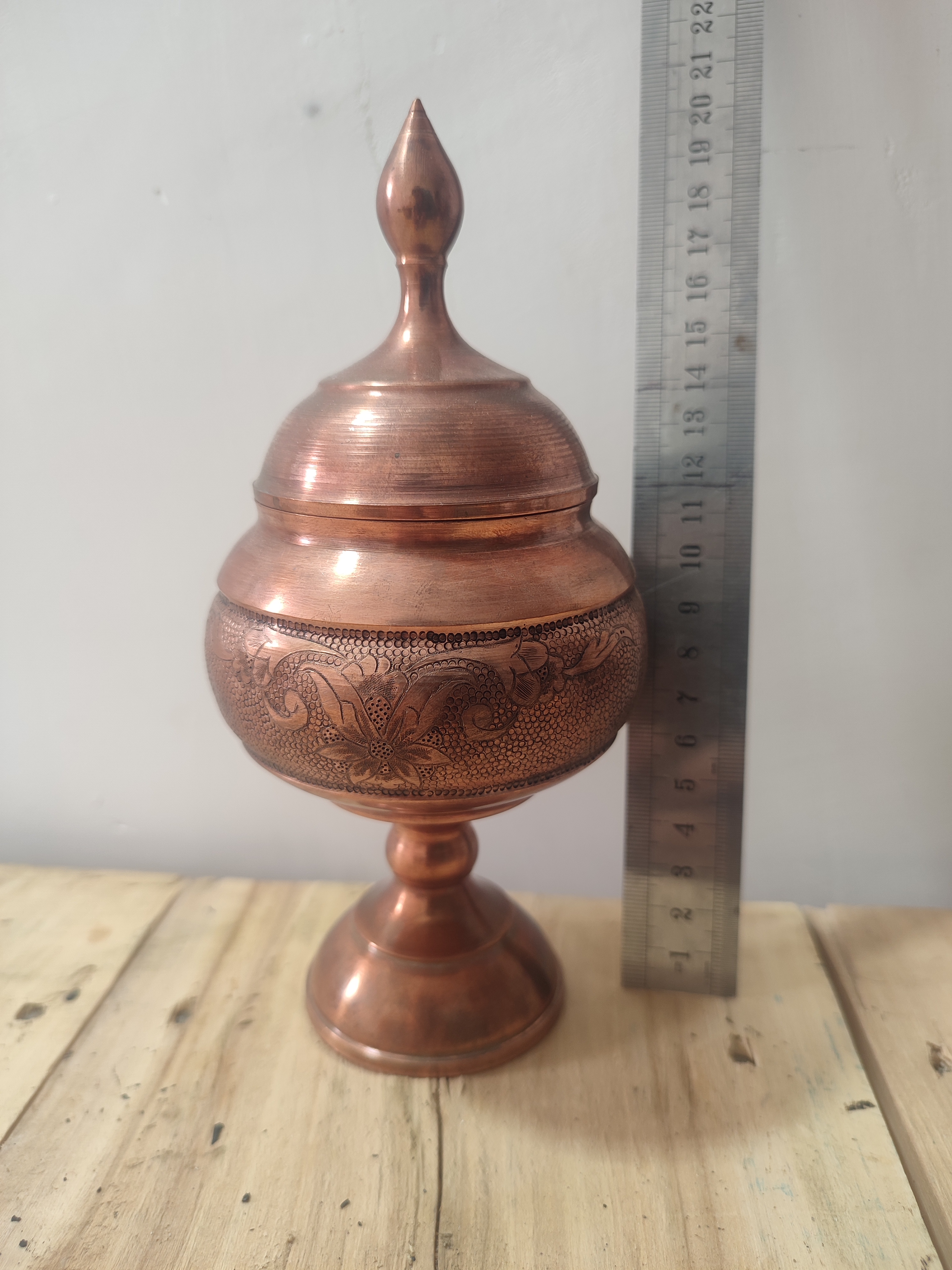 شکلات خوری تک پایه مس