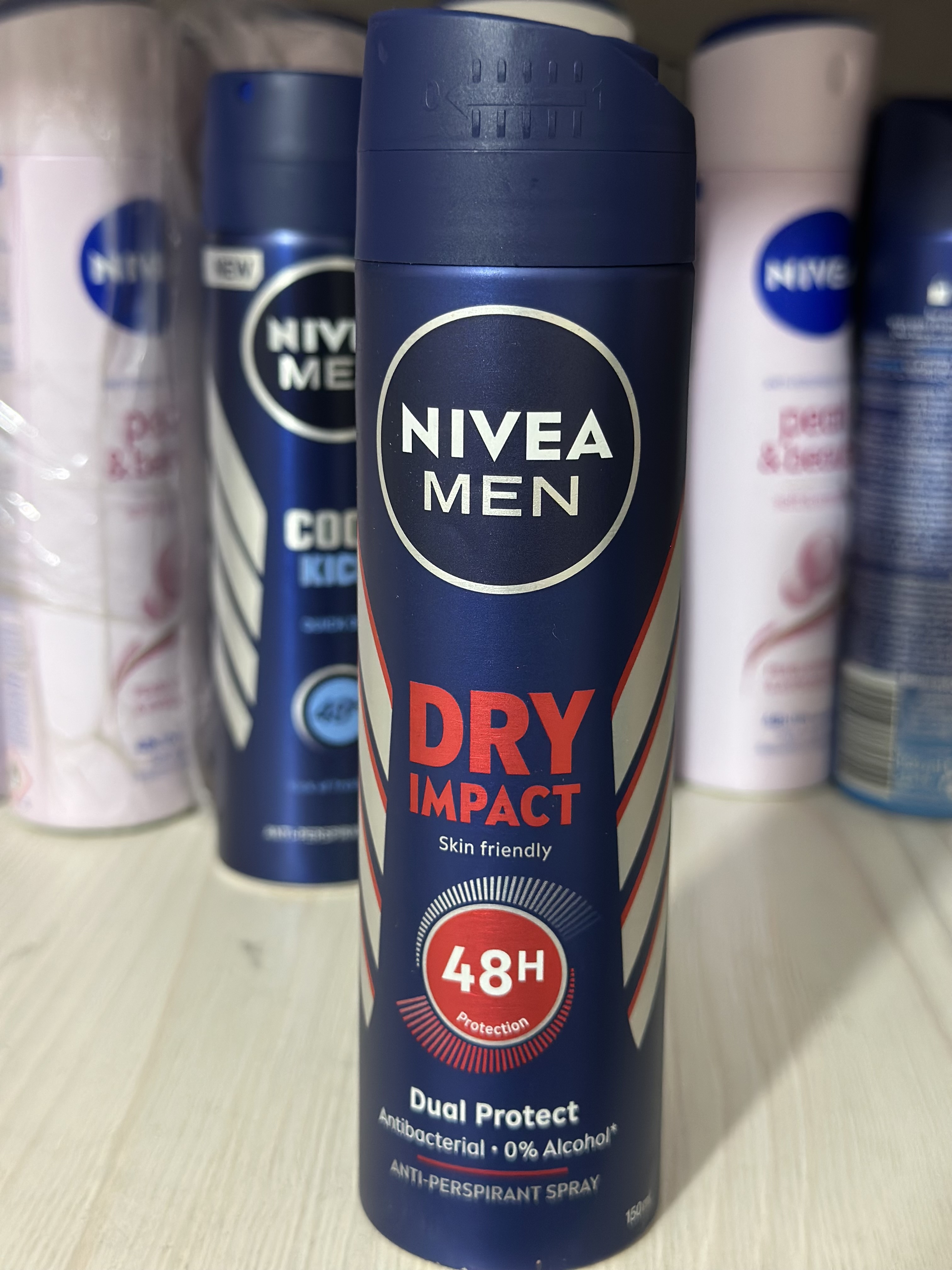 اسپری نیوا درای