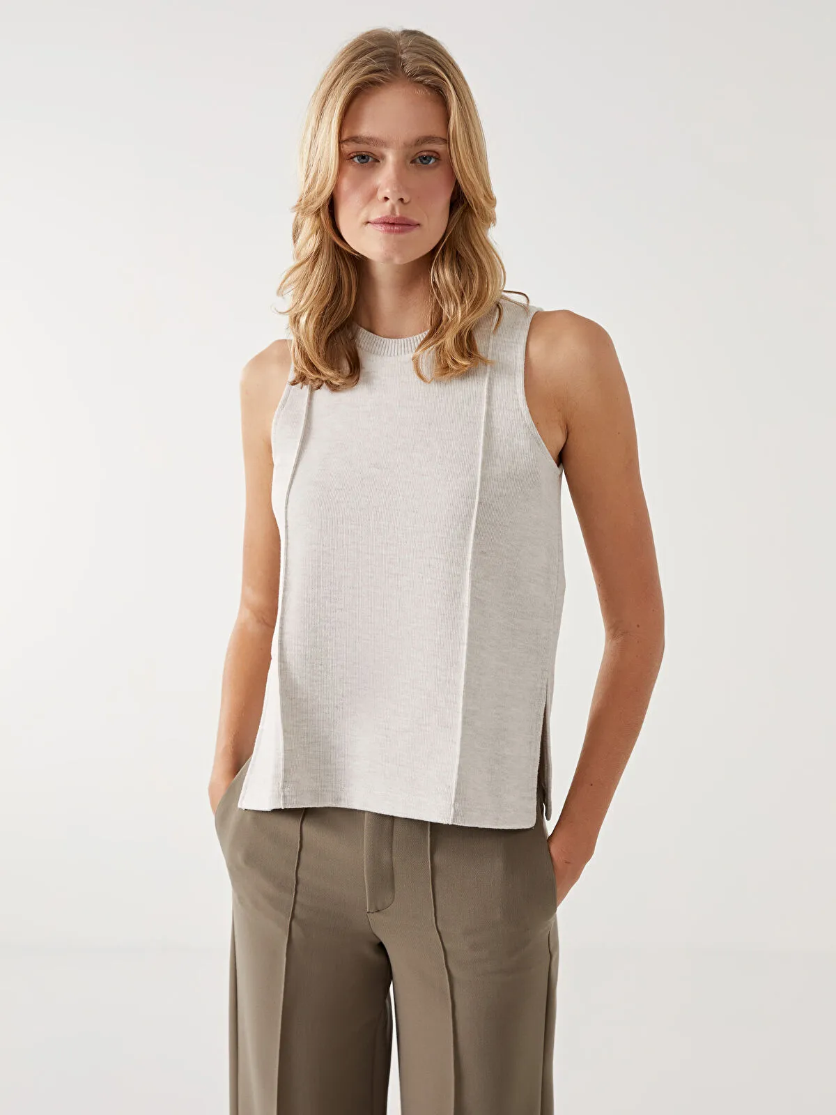 تاپ زنانه ال سی وایکیکی