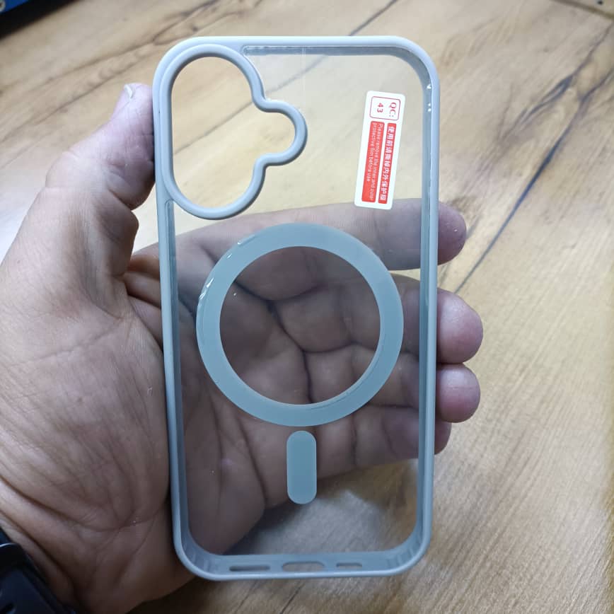 کاور/قاب مگ سیف دار آیفون 16 برند Q SERIES طرح شفاف