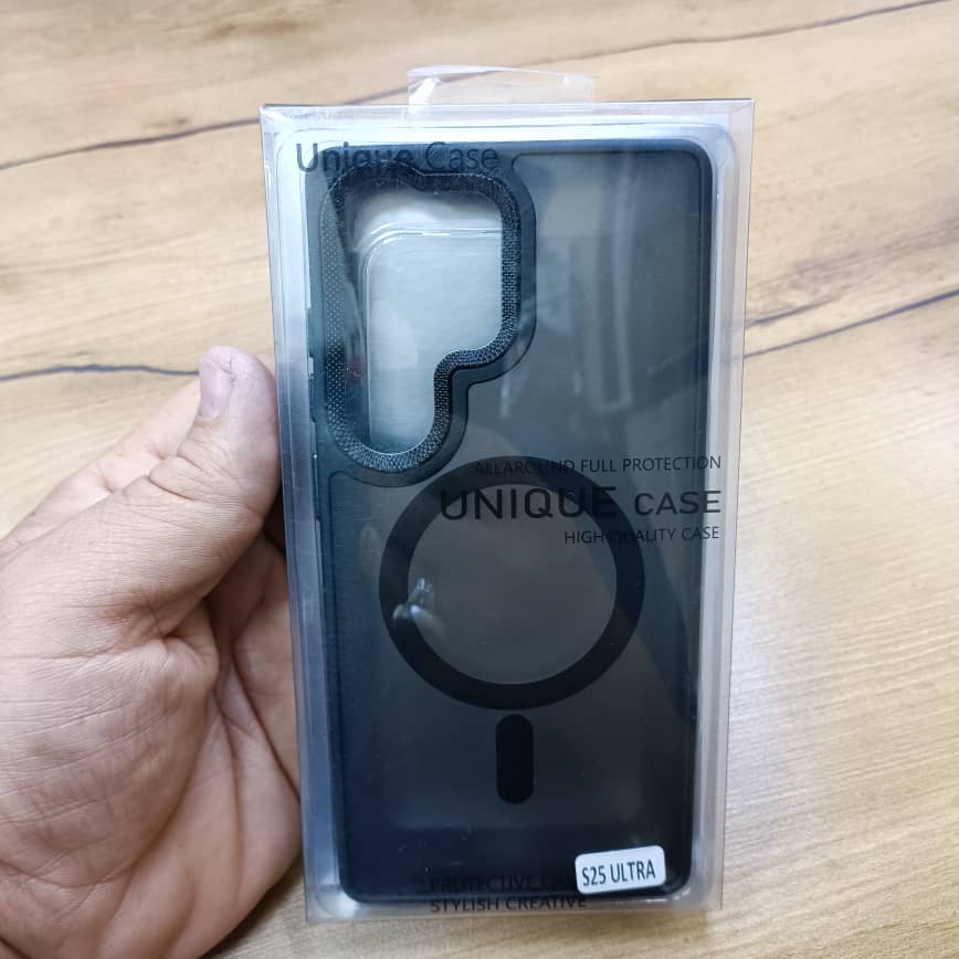 قاب/کاور مگ سیف دار برند یونیک مدل مات مناسب گوشی سامسونگ s25 ultra