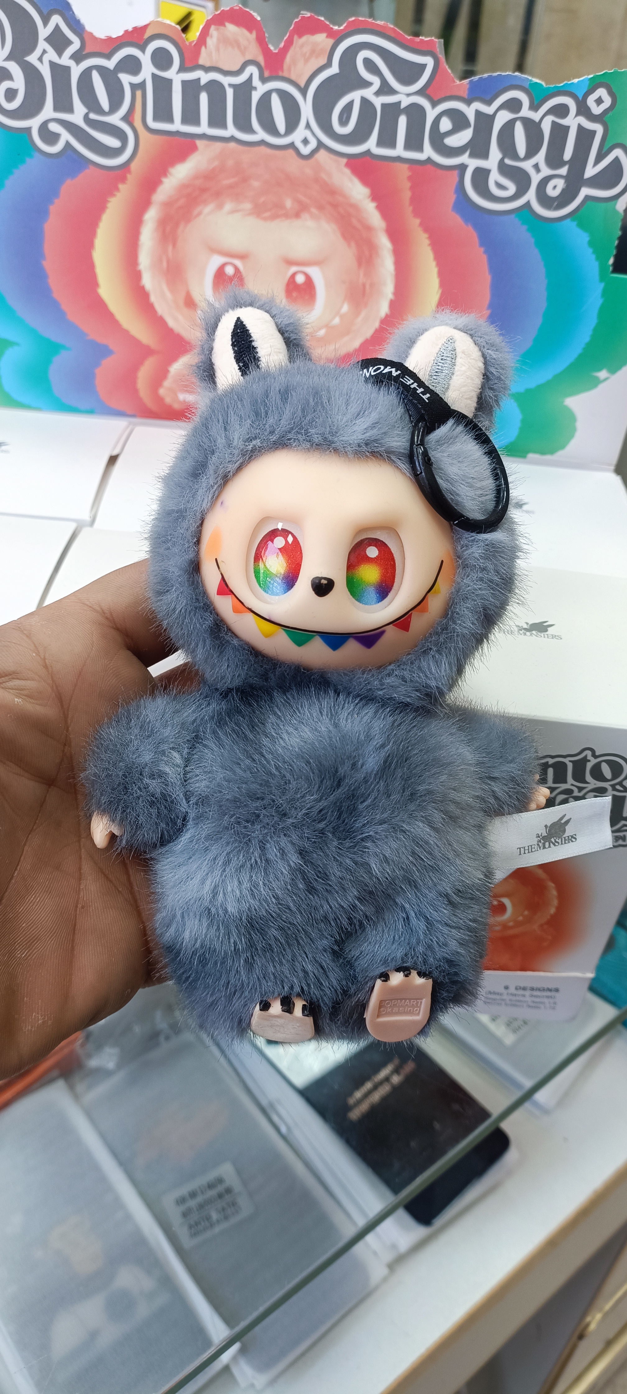 عروسک لبوبو مدل شانسی سری انرژی با طراحی جذاب و رنگ‌بندی زنده