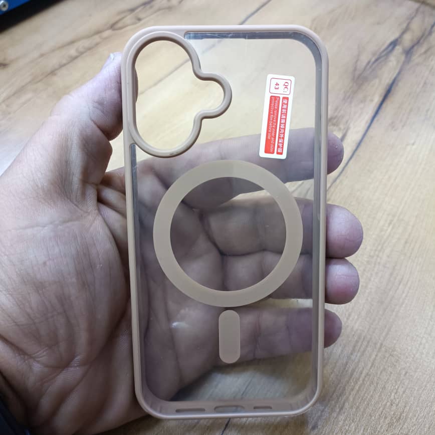 کاور/قاب مگ سیف دار آیفون 16 برند Q SERIES طرح شفاف