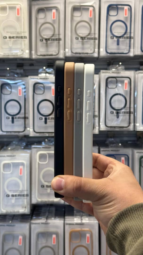 کاور/قاب مگ سیف دار آیفون 16pro max برند Q SERIES طرح شفاف