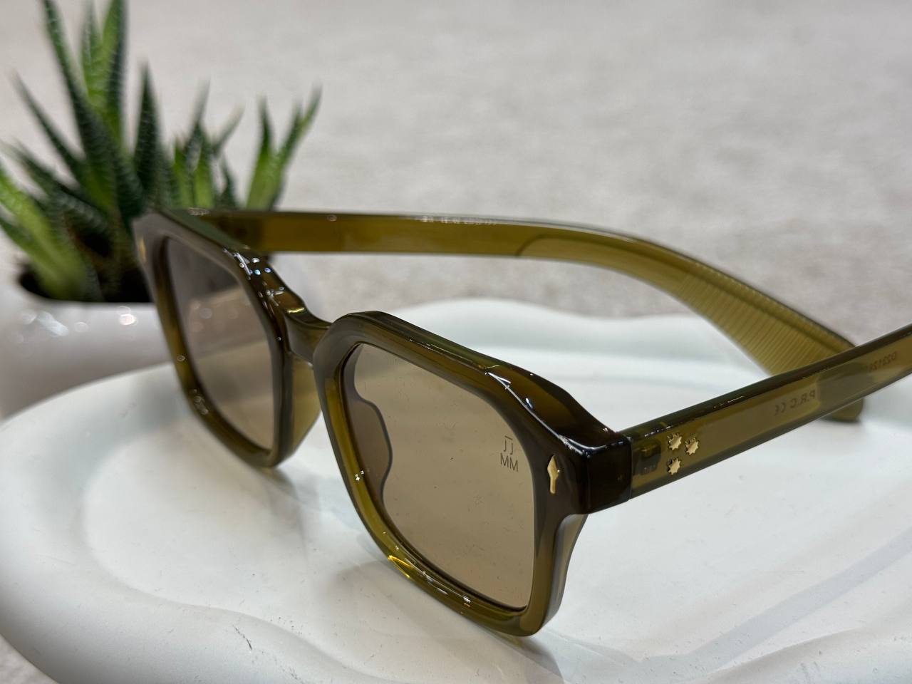 عینک با کدCh010