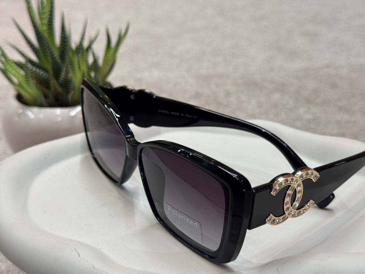 عینک چنل کد Ch08