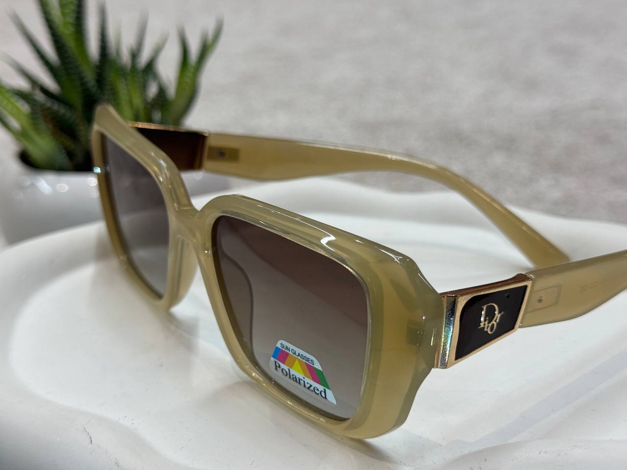 عینک دیور کدCh017