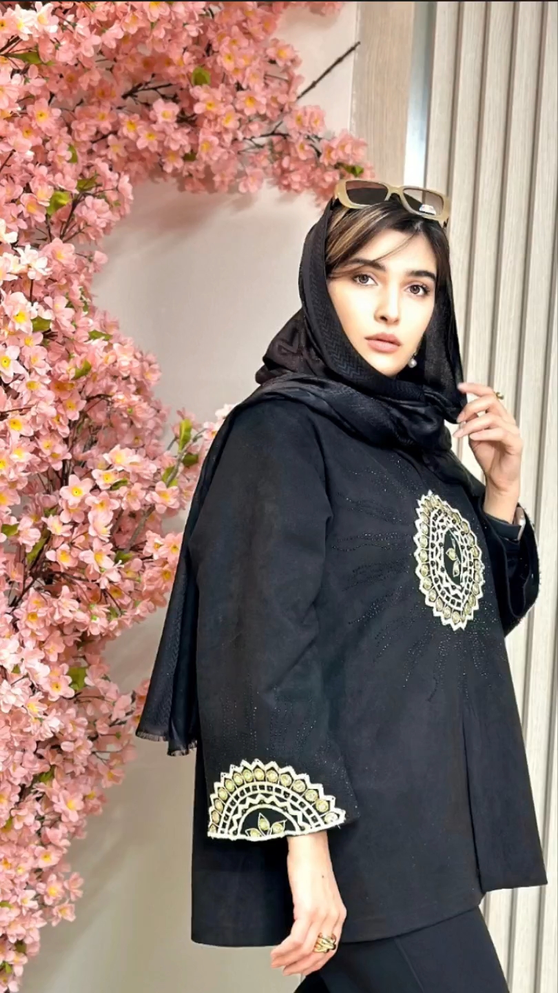 پالتو کتی مخمل سوییت ، کارشده با نگین و گل دوزی