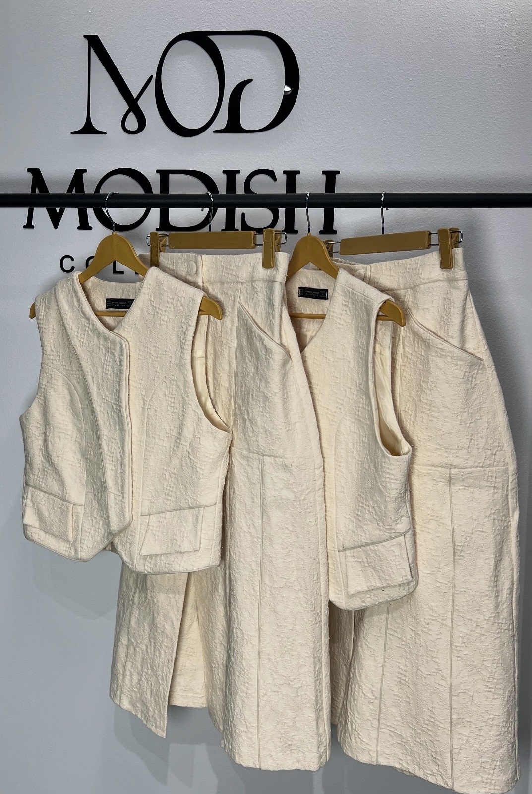 ست ژیله و دامن کنفی با بافت مغزی دوزی ترک برای مهمانی و دورهمی