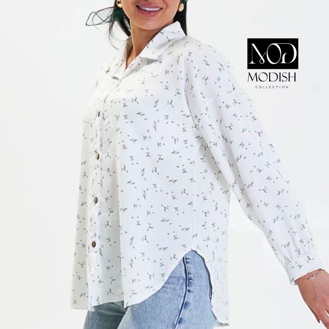 شومیز زنانه پشت چین‌دار کد A15 با طراحی مدرن و جذاب