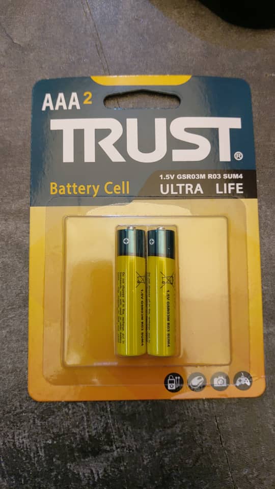 باتری نیم قلم کارتی تراست