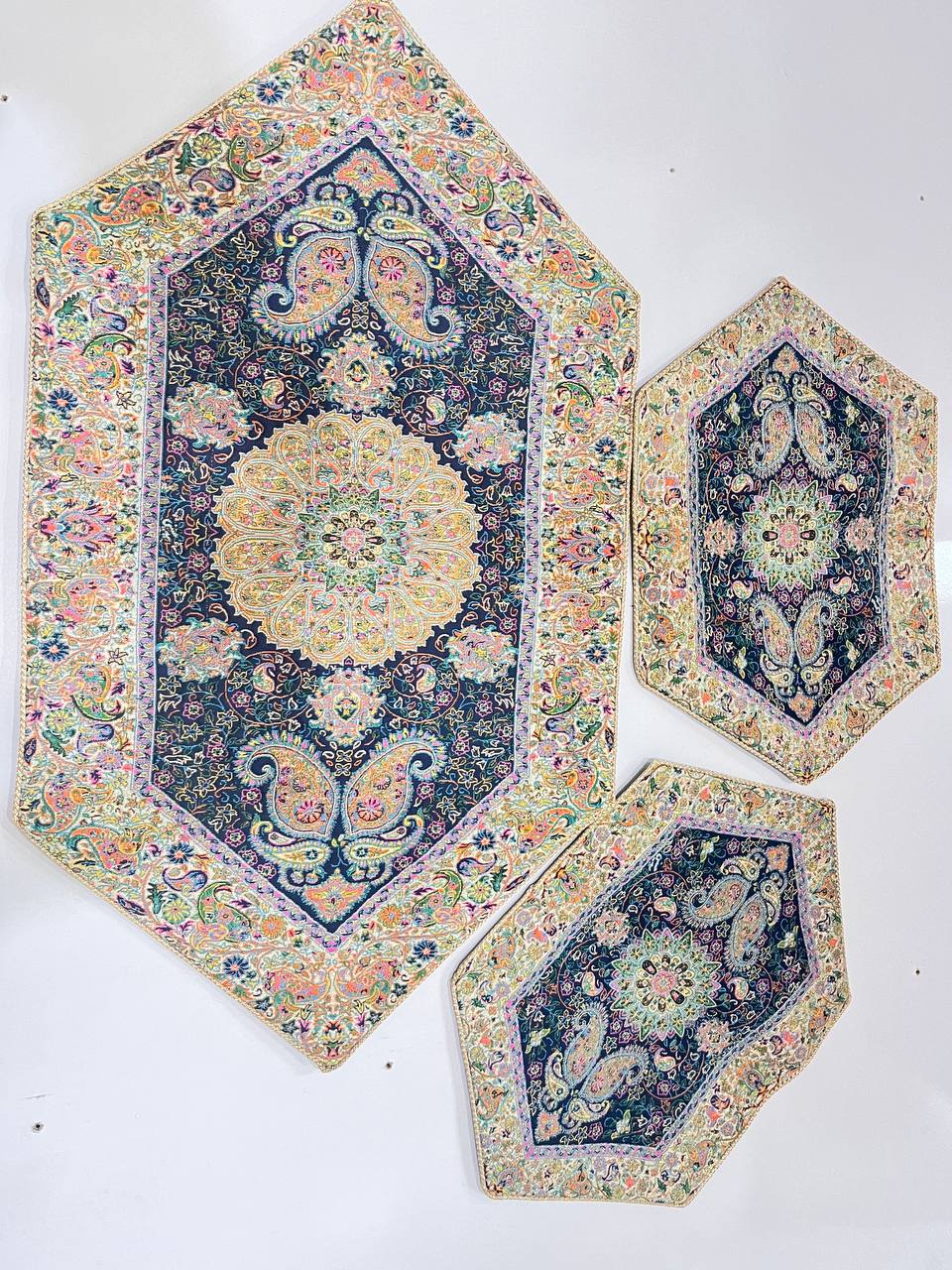 رومیزی ۳تکه ترمه جلومبلی و عسلی