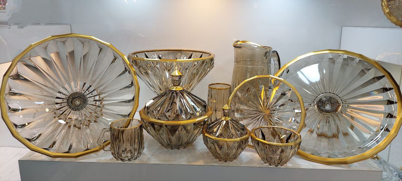 سرویس پذیرایی مودنا