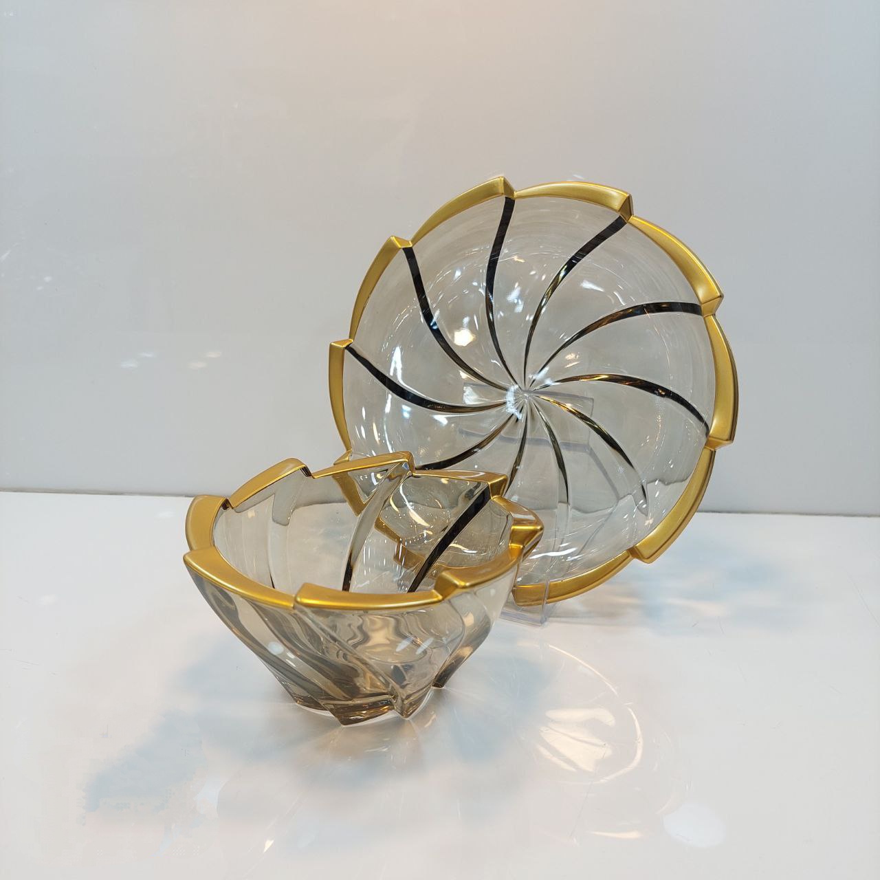 سرویس الینور شامپاینی لب طلایی اکلیل