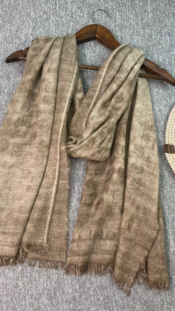 شال پلنگی کنفی