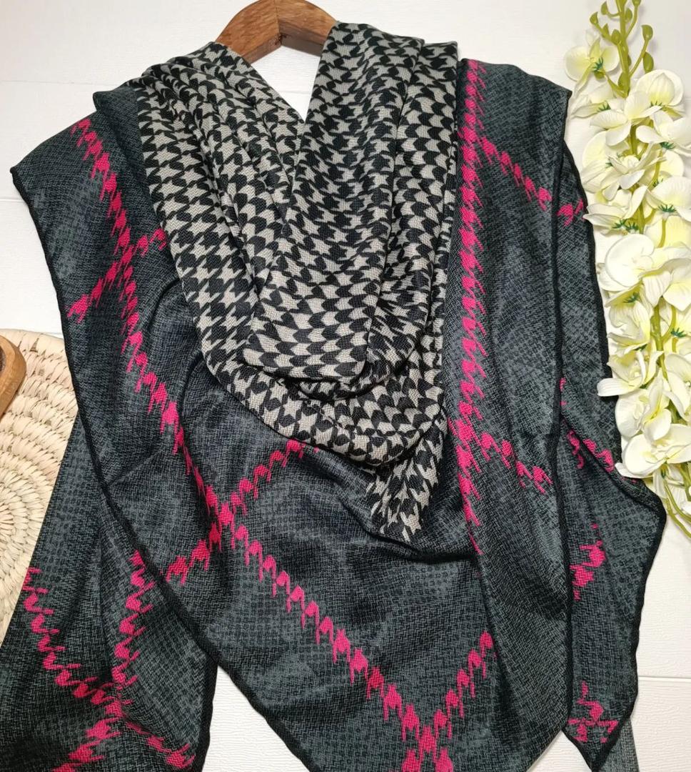 روسری نخ گارزا