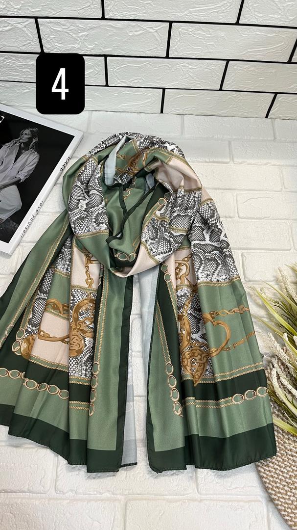 شال ابریشم طرح دار