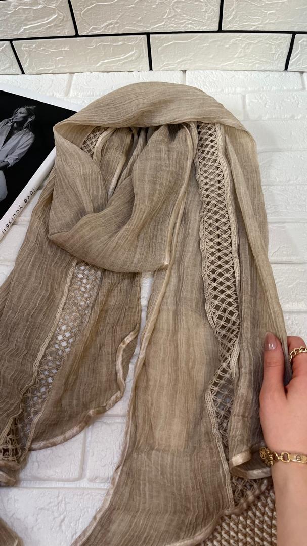 شال نخی دانتل دوزی شده