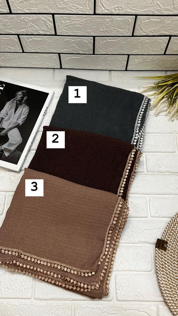 شال پلیسه دور عدسی