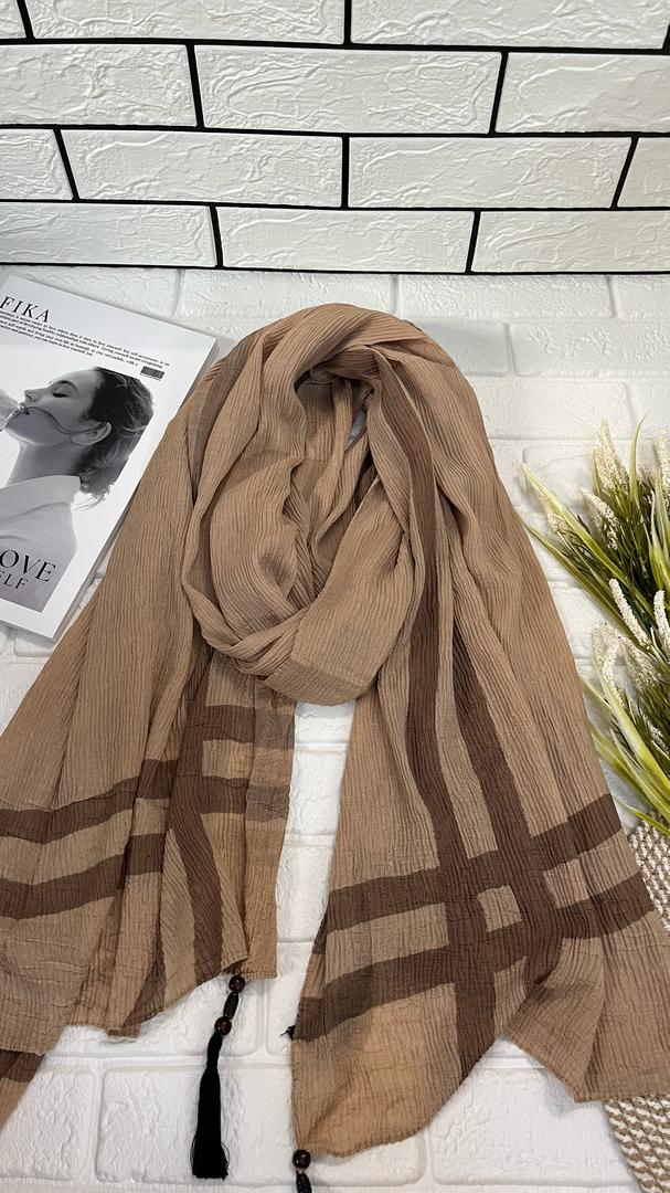 شال پلیسه طرح دار