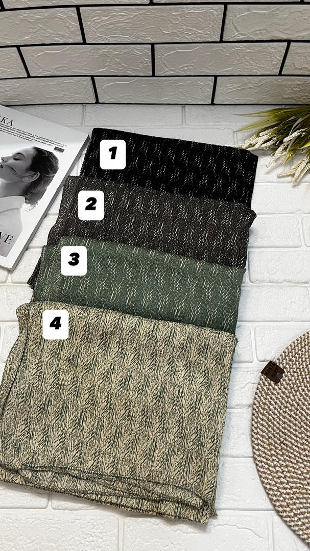 شال پلیسه نخ کریشه