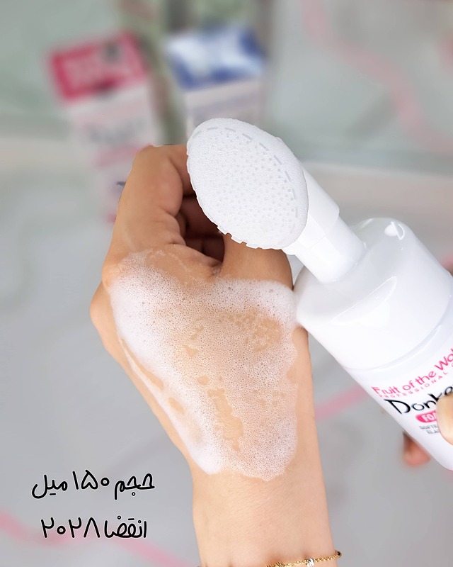 فوم شستشو براش دار شیر الاغ