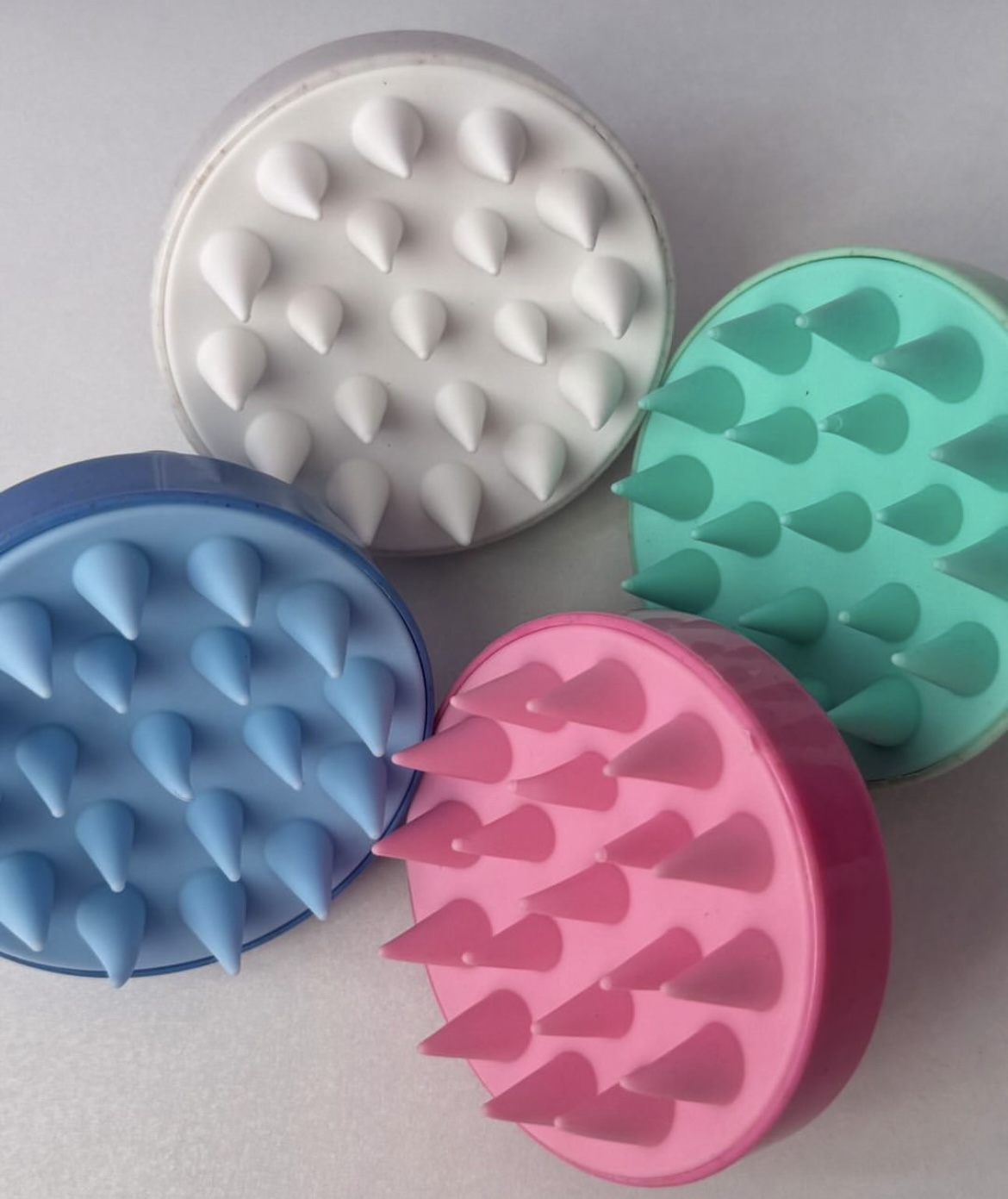 سرشور و ماساژور سر سیلیکونی