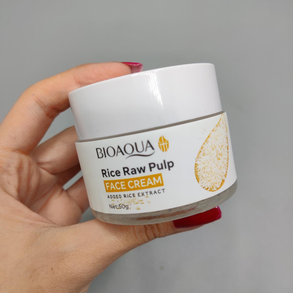 کرم آبرسان مخصوص صورت عصاره برنج