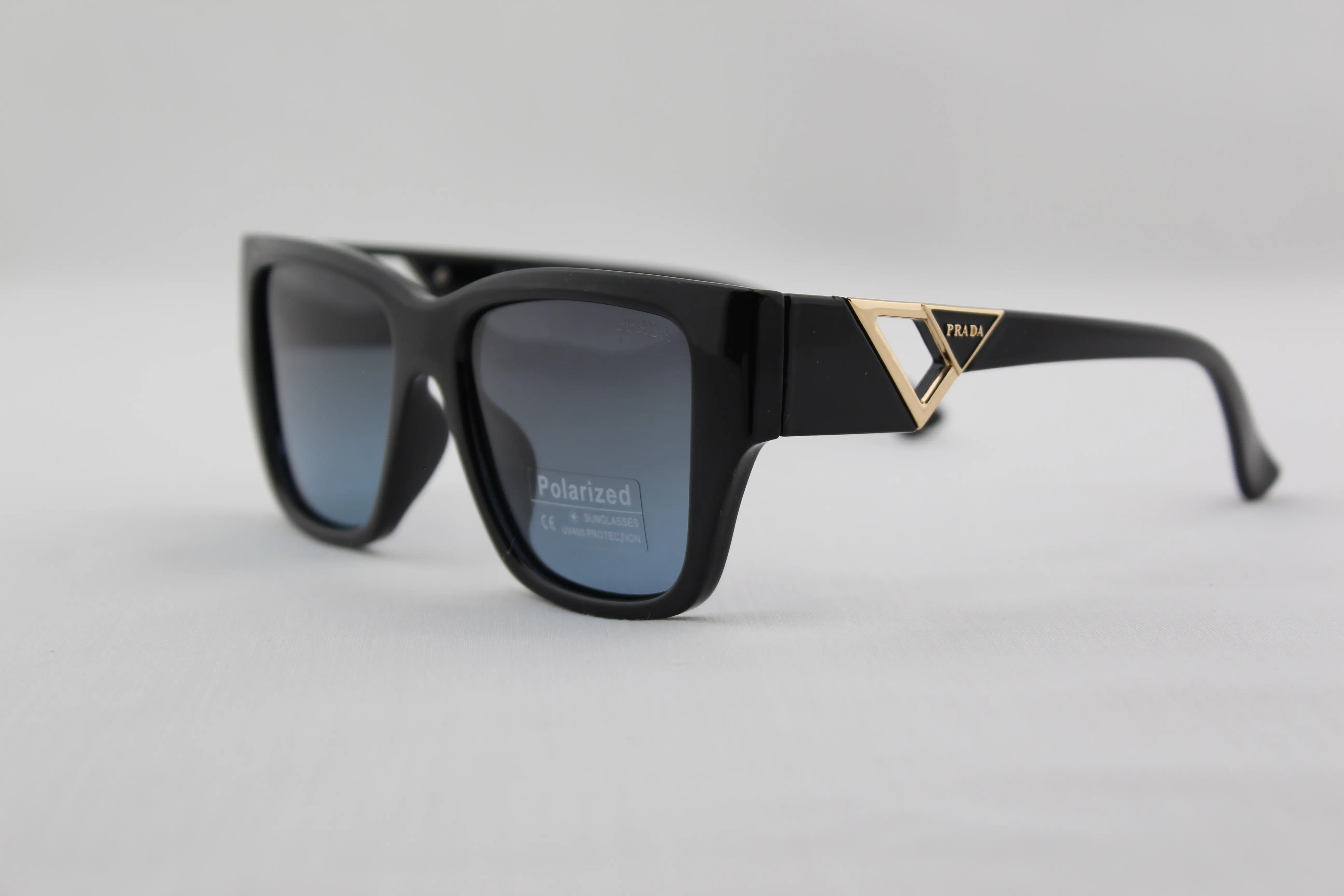 عینک آفتابی پرادا مدل p3582