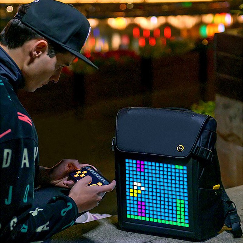 قیمت و فروش کوله پشتی هوشمند بهمراه ریموت کنترل Divoom