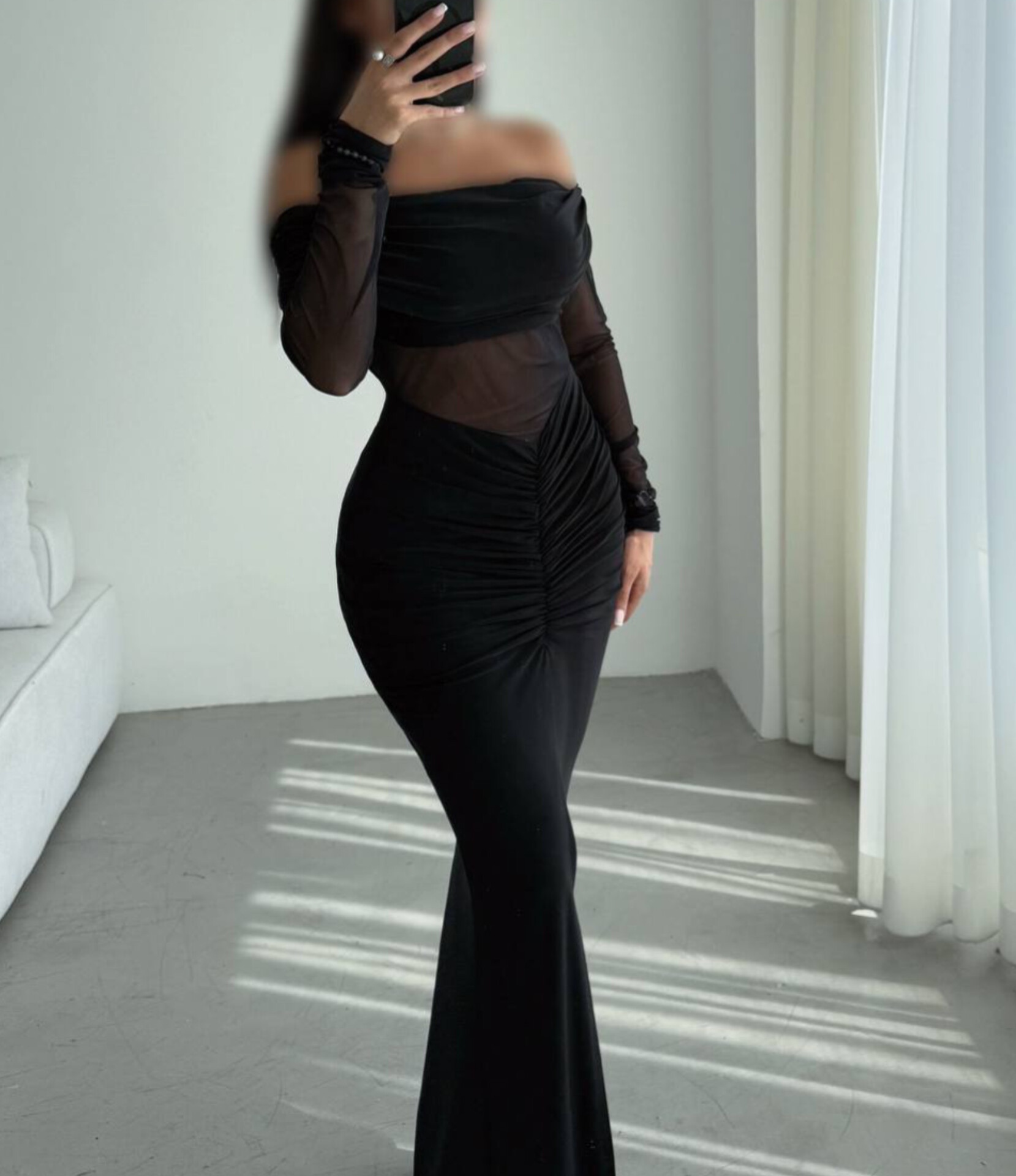 پیراهن بلند آستین‌دار