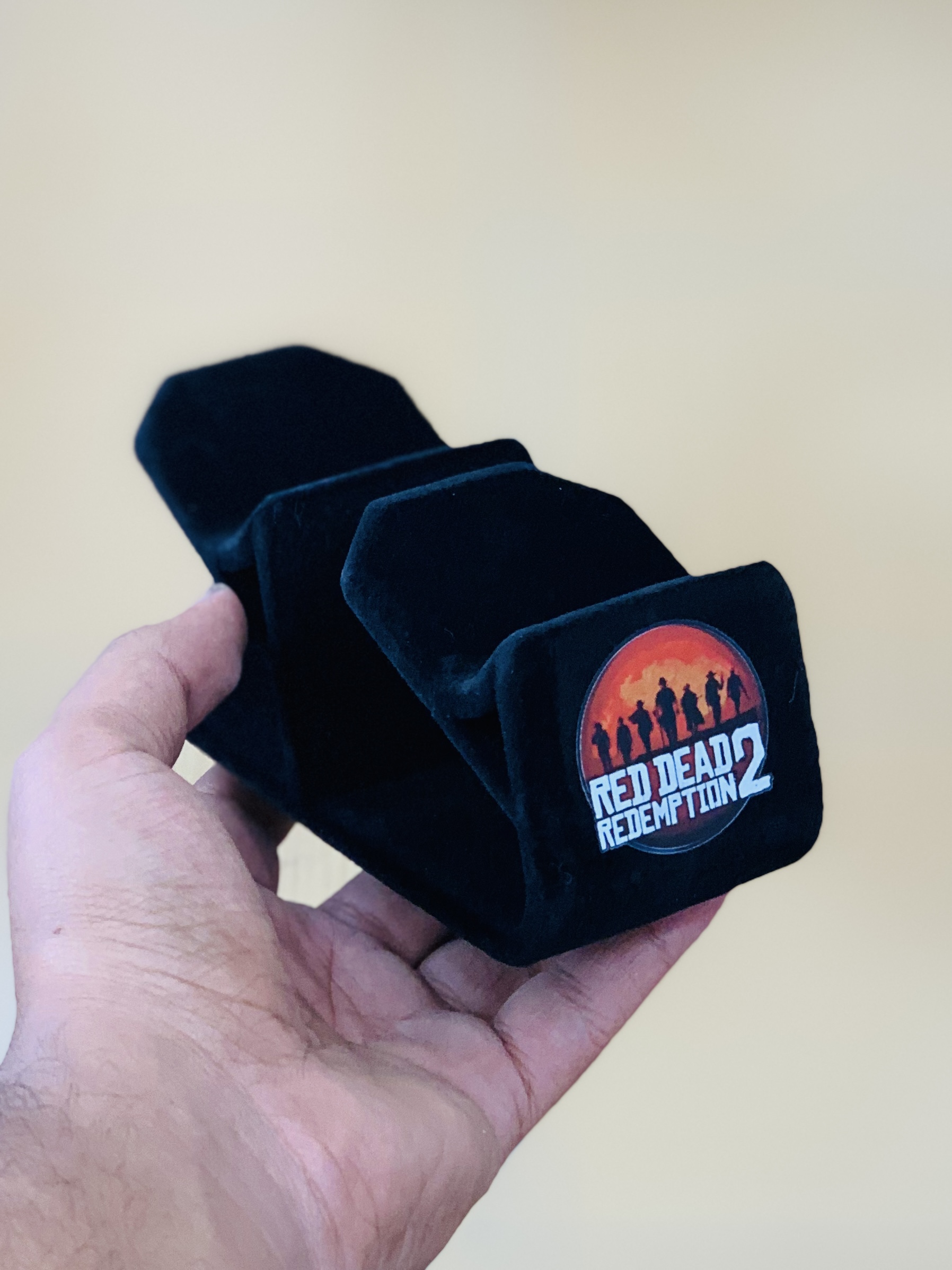 استند نگهدارنده دسته روکش مخمل