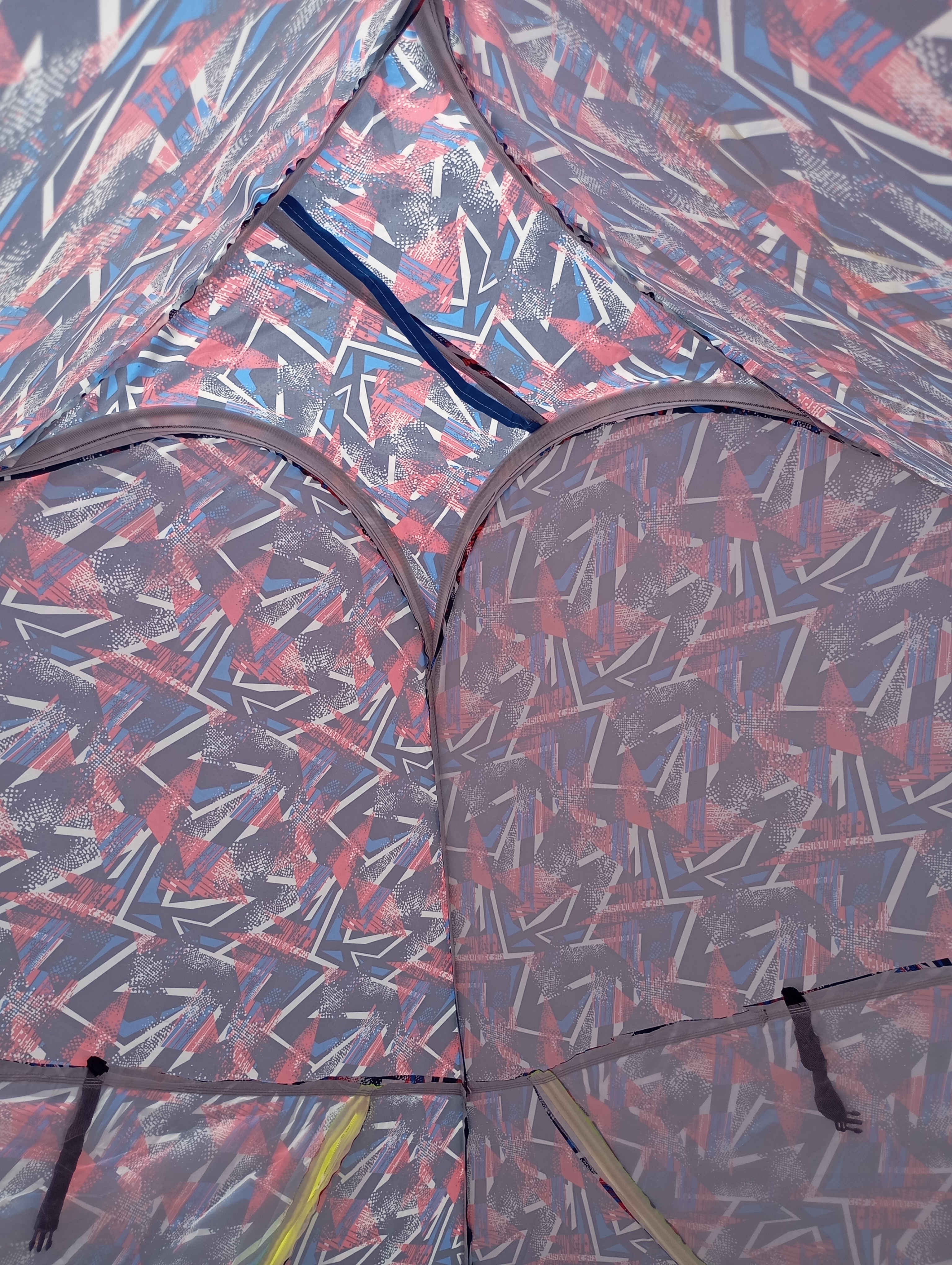 چادر مسافرتی VIP پشت لاستیک