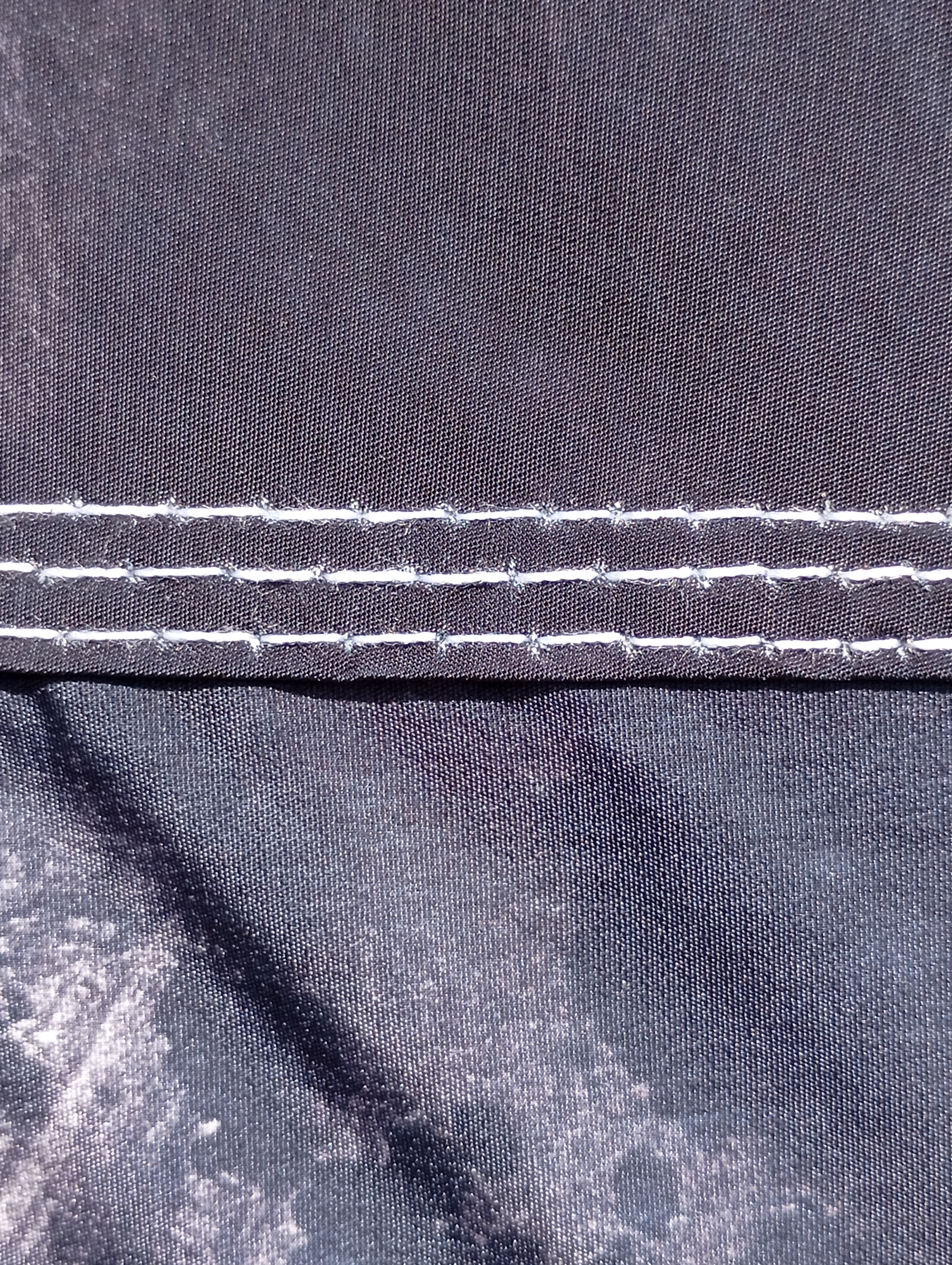 چادر مسافرتی پشت لاستیک