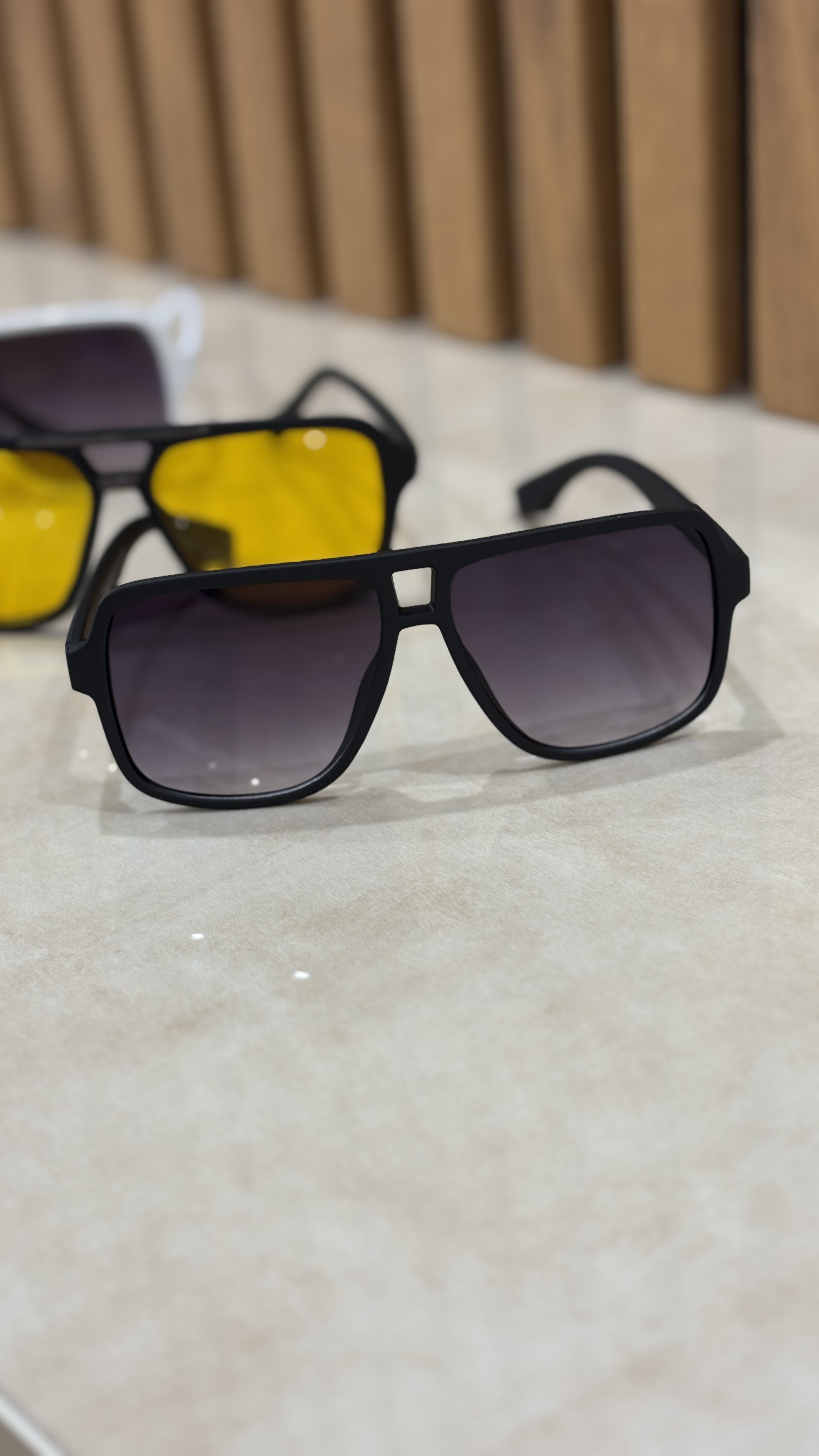 عینک آفتابی