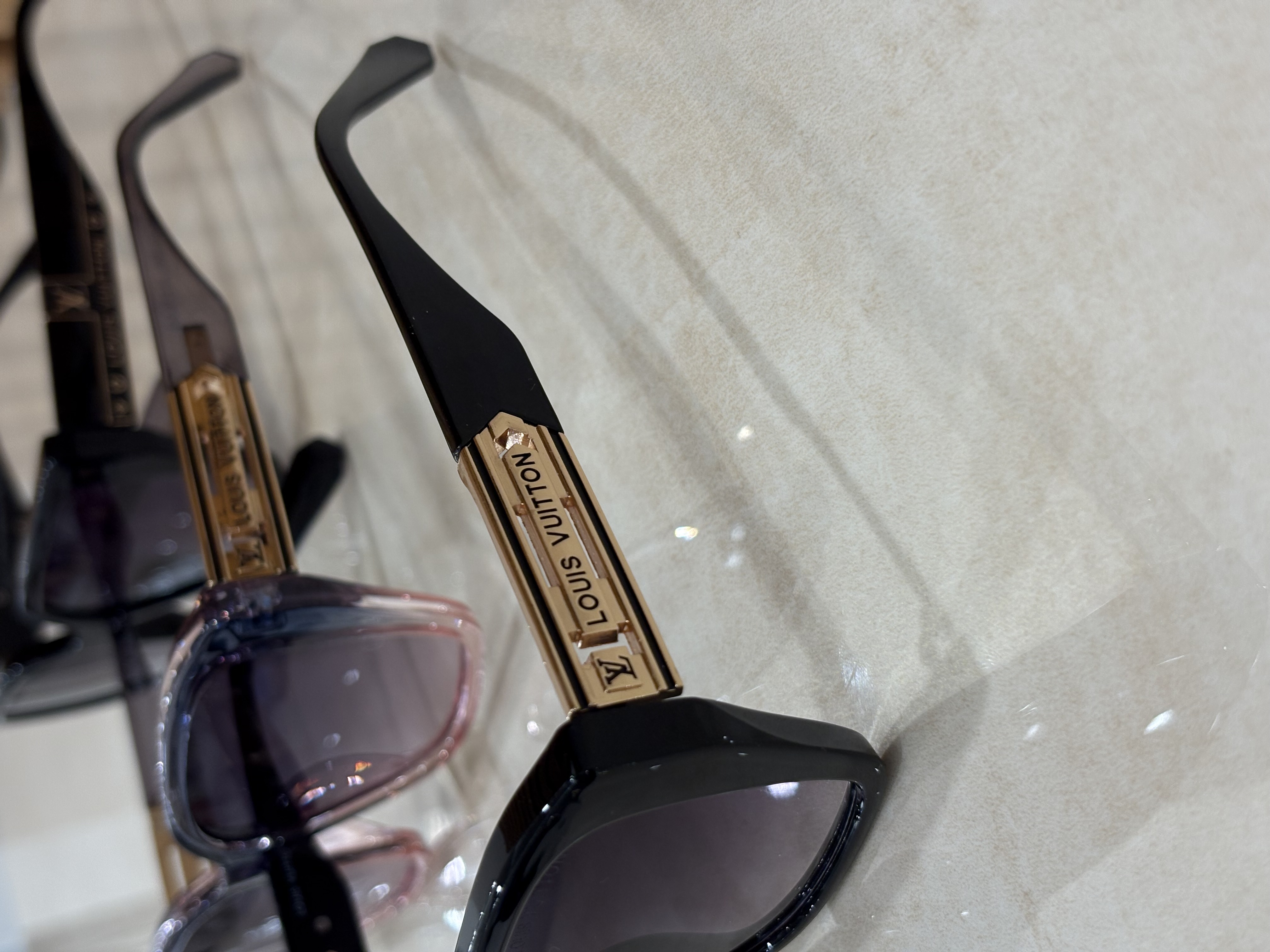 عینک آفتابی