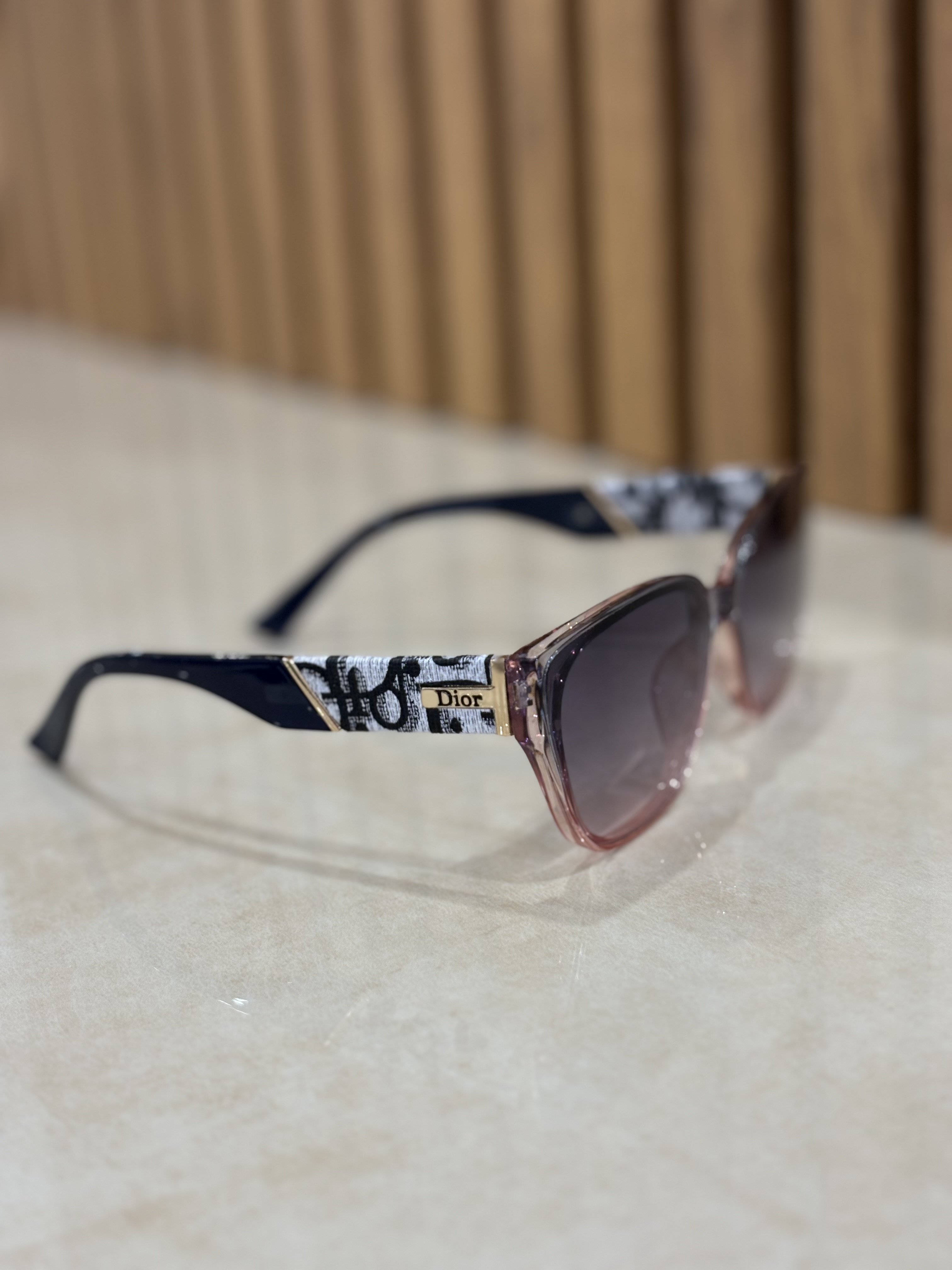 عینک آفتابی